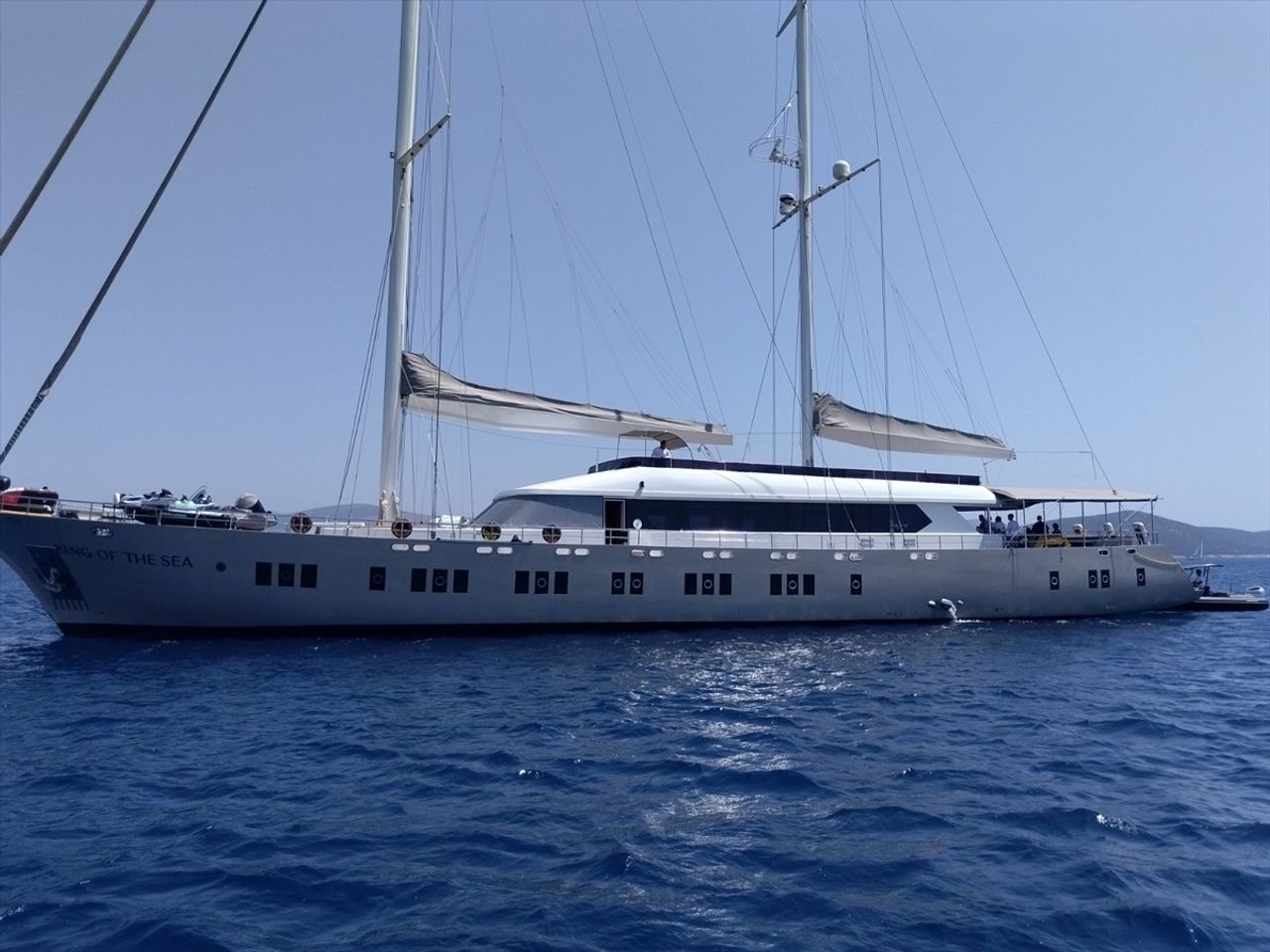 Muğla'nın Bodrum ilçesi açıklarında teknede fenalaşan Meksikalı turiste tıbbi tahliye...