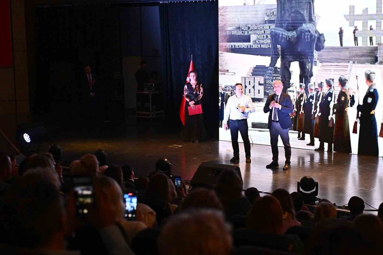 MURATPAŞA BELEDİYE BAŞKANI ÜMİT UYSAL, RUSYA FEDERASYONU’NUN ZAFER BAYRAMI ETKİNLİKLERİ KAPSAMINDA...