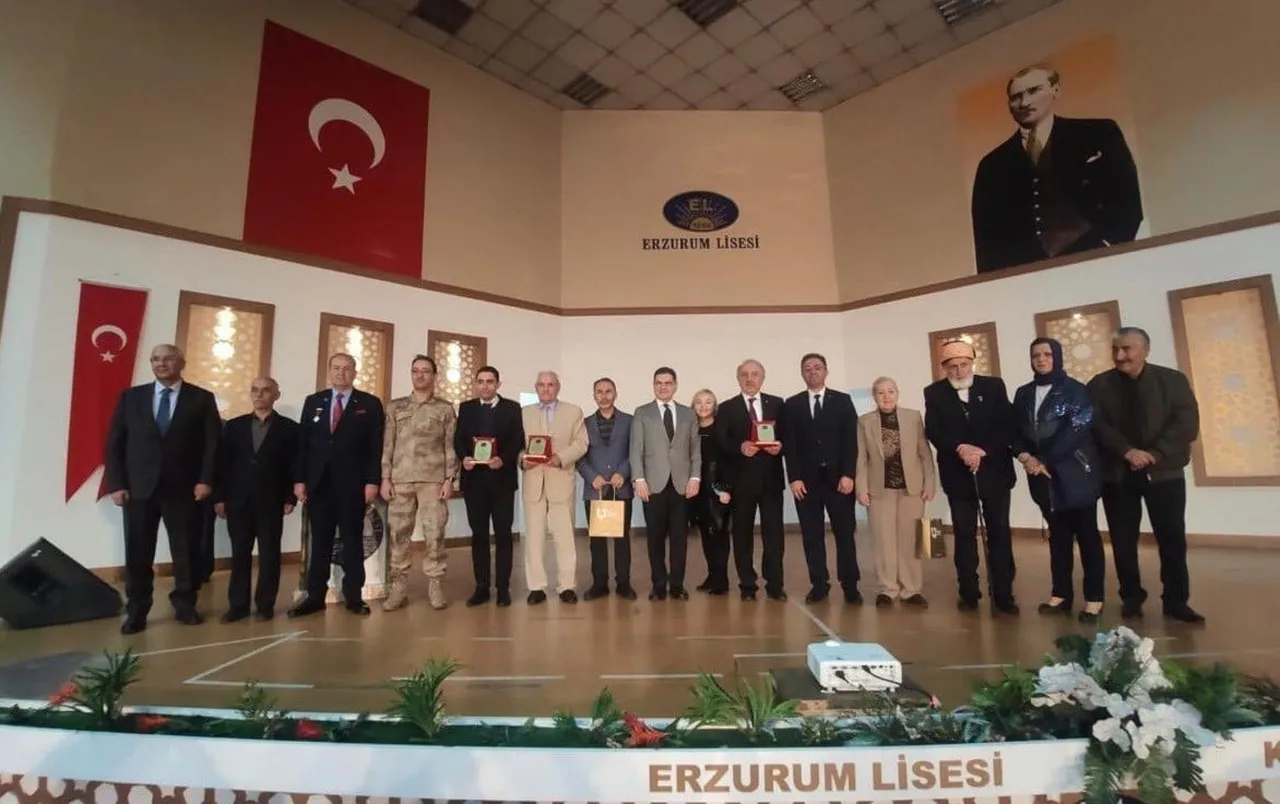 NENE HATUN’UN VEFATININ 71. YILI DOLAYISIYLA, ERZURUM KALKINMA VAKFI KADIN KOMİSYONU TARAFINDAN...