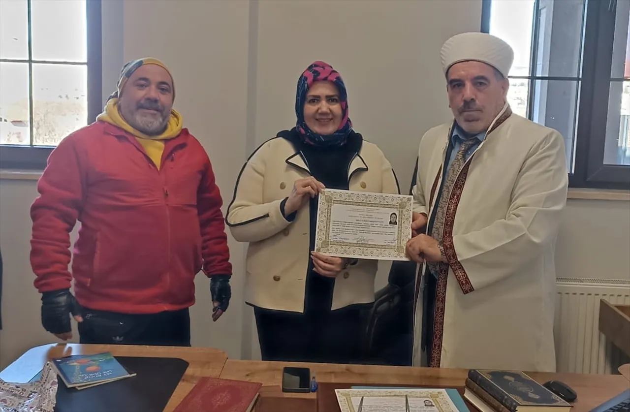 Nevşehir’in Avanos ilçesindeki arkadaşını ziyarete gelen Kolombiyalı 50 yaşındaki psikolog İdaly...