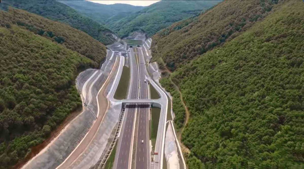 otoyol ve otoban hız limiti
