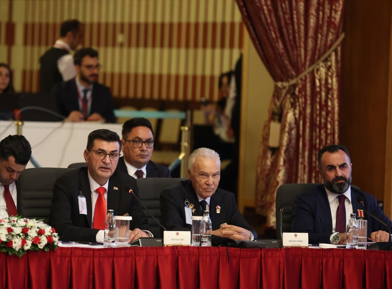 "Terörsüz Türkiye" hedefi doğrultusunda TBMM'de kurulan Milli Dayanışma, Kardeşlik ve Demokrasi...