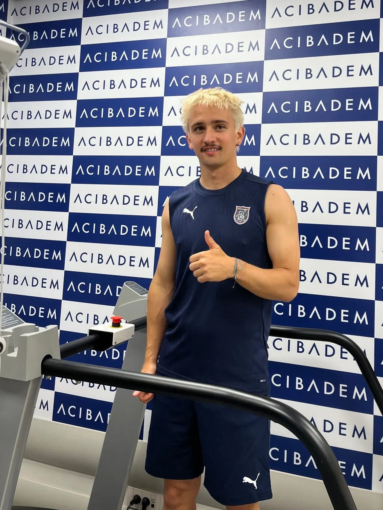RAMS BAŞAKŞEHİR’DE FUTBOLCULAR YENİ SEZON ÖNCESİ SAĞLIK KONTROLÜNDEN GEÇTİ.