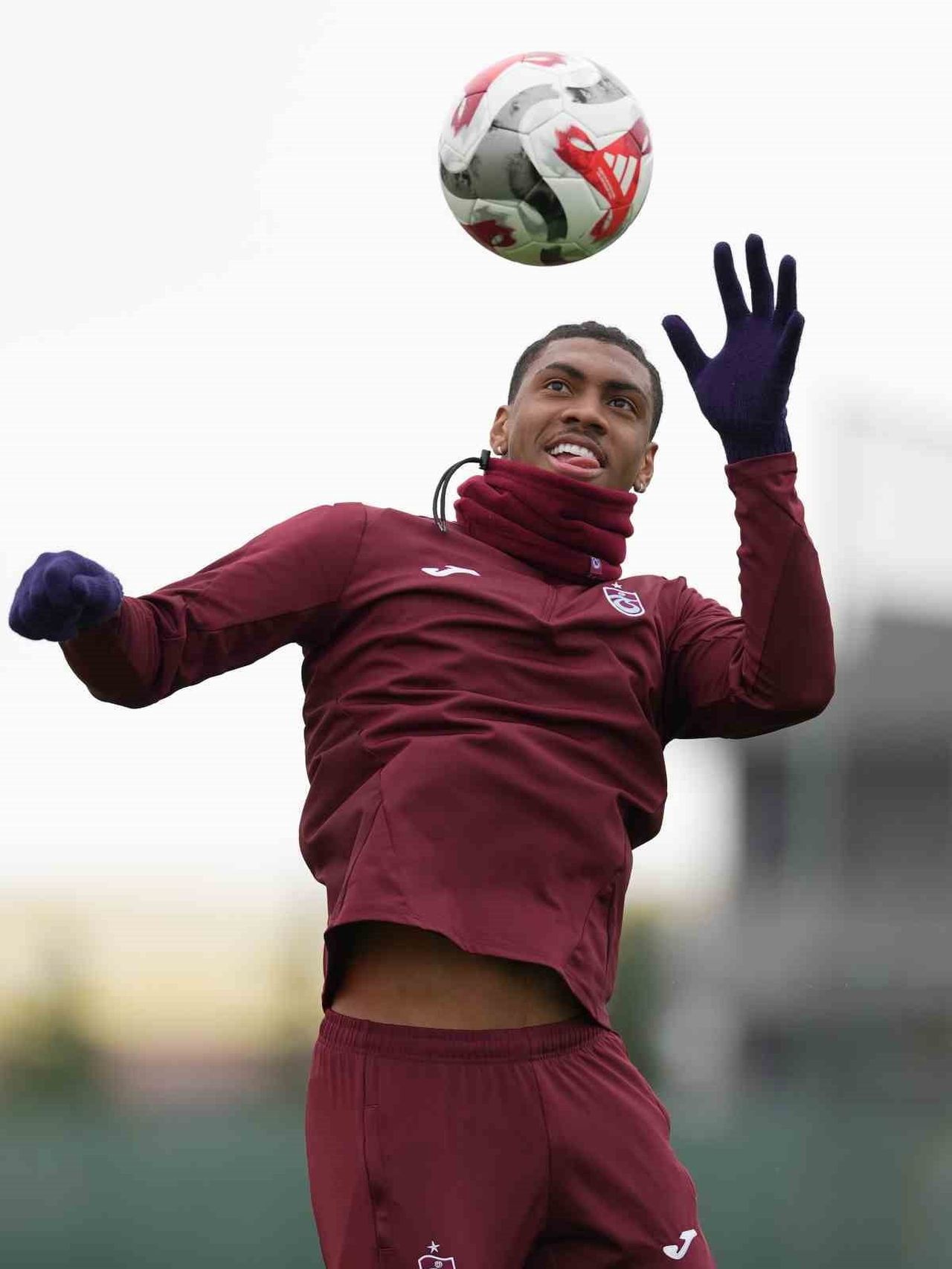 RUSYA PREMİER LİG EKİPLERİNDEN ZENİT, BREZİLYALI FUTBOLCU FELİPE AUGUSTO’YU KADROSUNA KATTIĞINI...