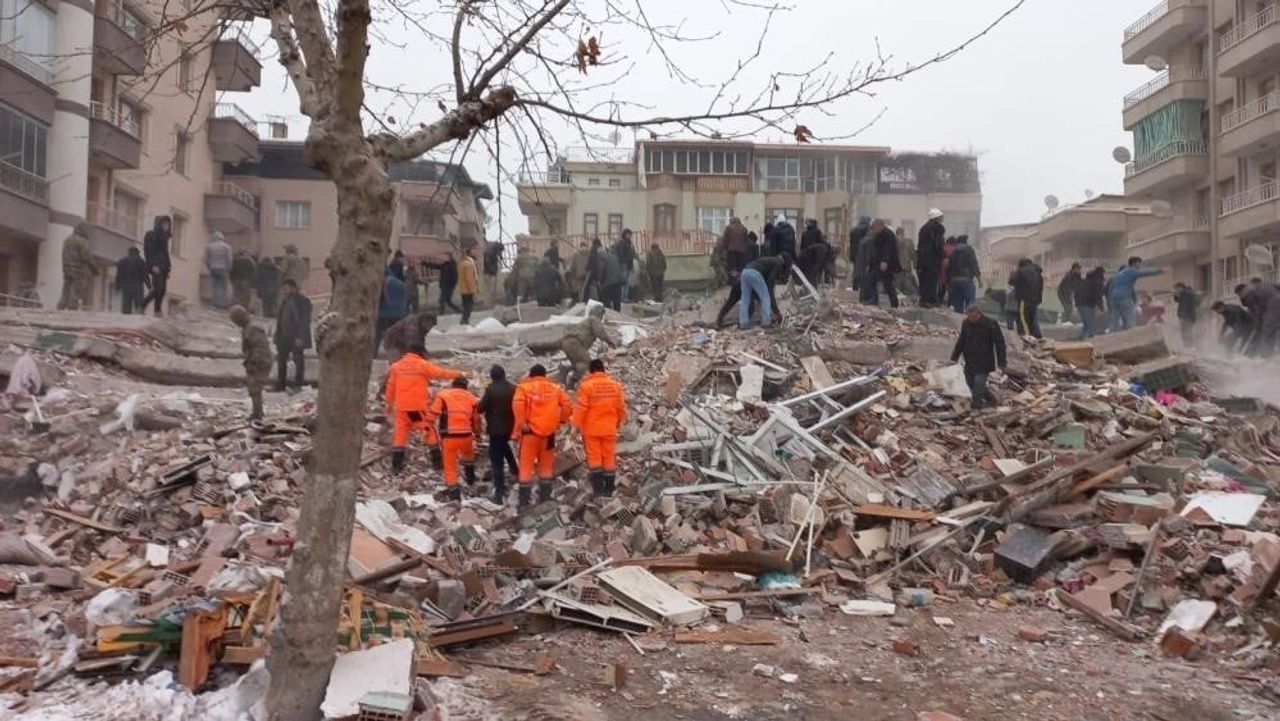ŞADOĞLU APARTMANI DAVASI 3 KASIM'A ERTELENDİ