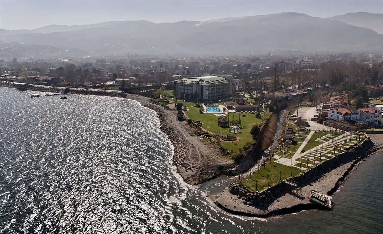 Safranbolu'nun Osmanlı mirası, Sapanca'nın yeşil ve mavisi ile Amasra'nın eşsiz doğası, bayram...