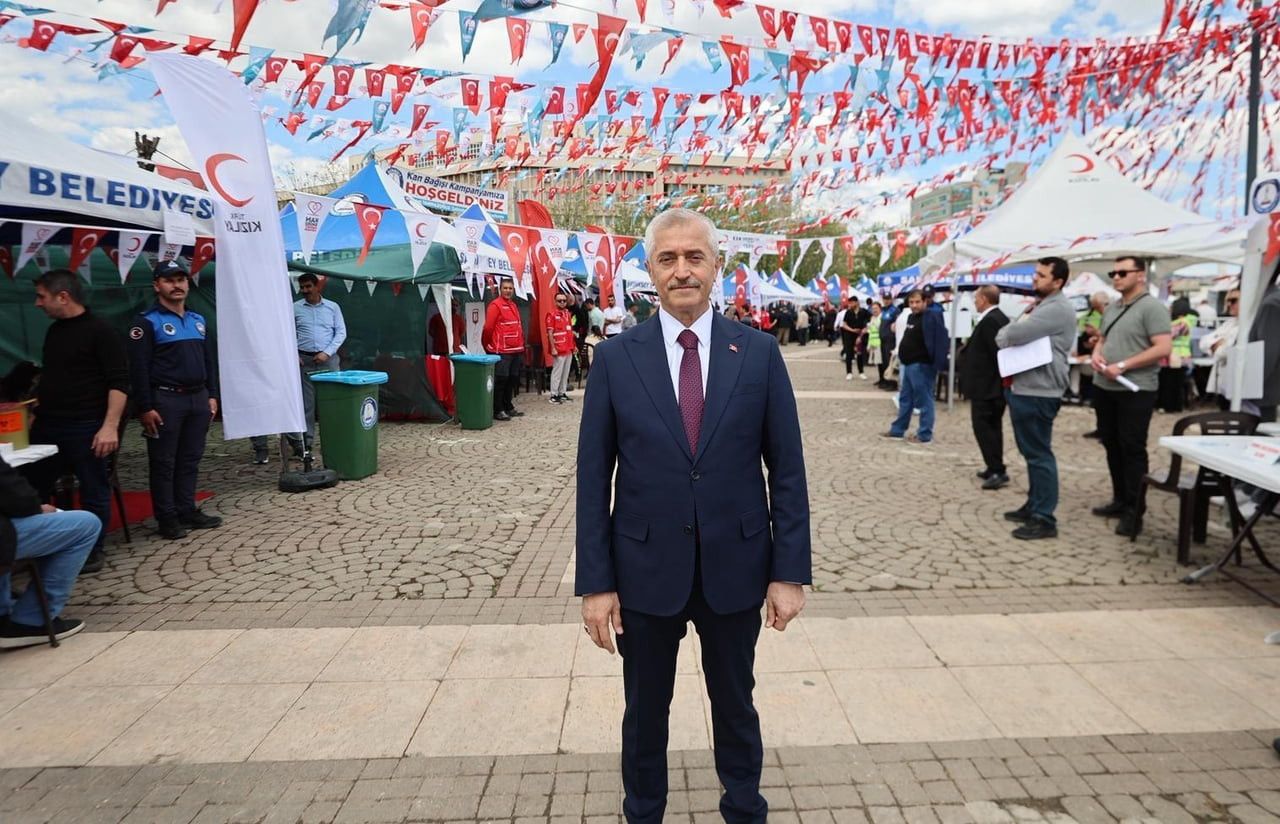 ŞAHİNBEY BELEDİYE BAŞKANI MEHMET TAHMAZOĞLU