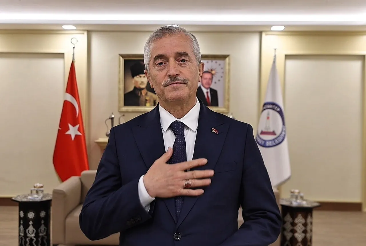 ŞAHİNBEY BELEDİYE BAŞKANI MEHMET TAHMAZOĞLU YAKLAŞAN KURBAN BAYRAMI ÖNCESİNDE 28 BİN 60 AİLEYE 20...