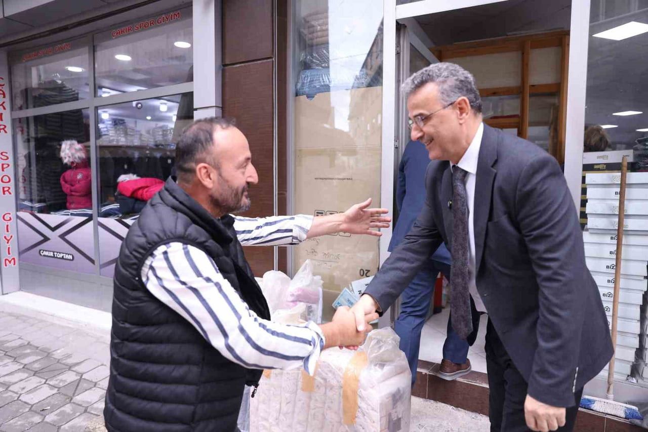 SAMSUN İLKADIM BELEDİYE BAŞKANI İHSAN KURNAZ, "VATANDAŞLARIMIZLA KURDUĞUMUZ GÜÇLÜ İLETİŞİMİ...
