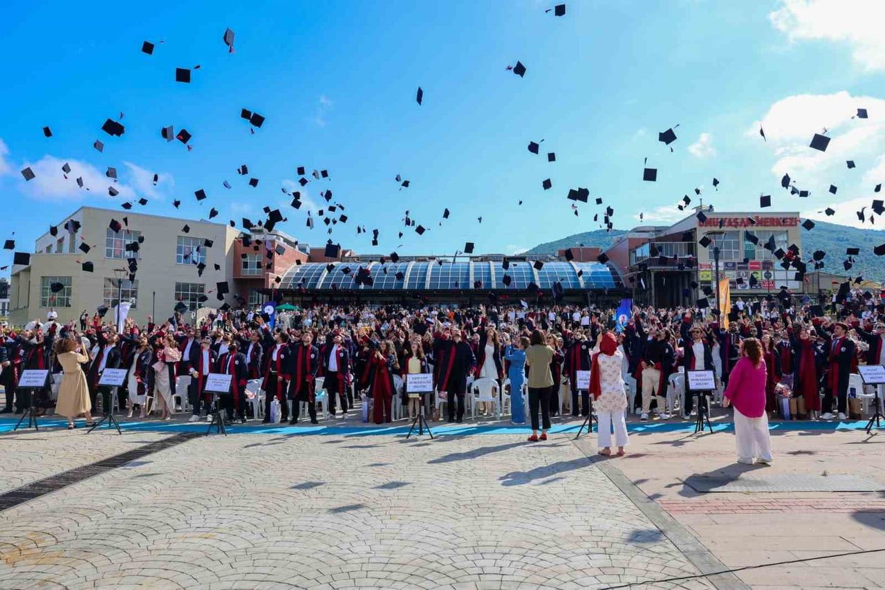 SAMSUN ONDOKUZ MAYIS ÜNİVERSİTESİ (OMÜ) MÜHENDİSLİK FAKÜLTESİ, 2025-2026 EĞİTİM-ÖĞRETİM YILI...
