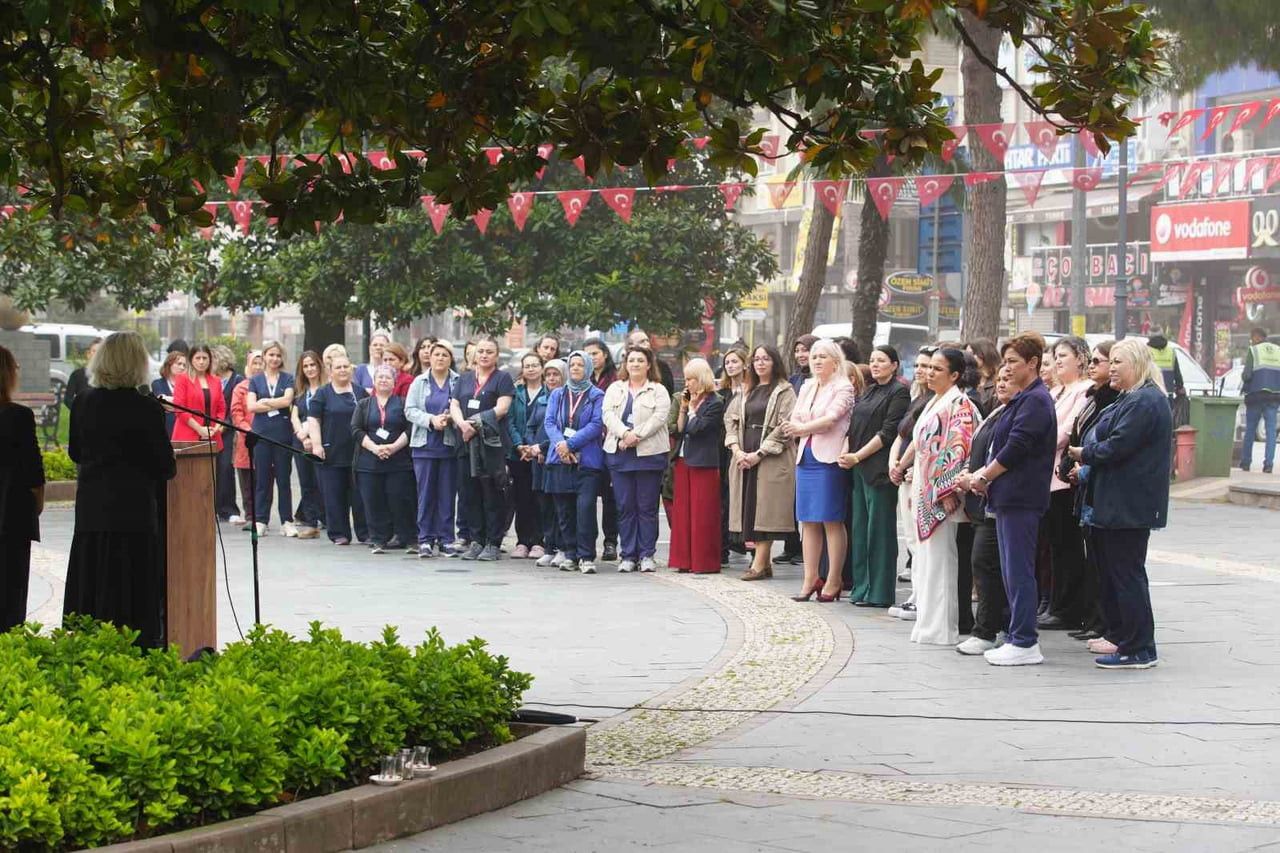 SAMSUN'DA 12-18 MAYIS HEMŞİRELİK HAFTASI KAPSAMINDA SAMSUN ŞEHİR HASTANESİ ÇALIŞANLARI TARAFINDAN...