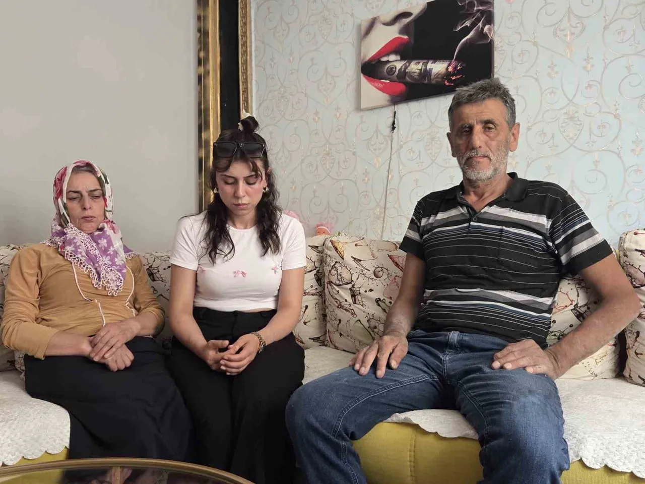 SAMSUN'DA YAŞAYAN YÜZDE 70 ENGELLİ VATANDAŞIN, GÖRÜŞMEDİĞİ KIZININ BORCU YÜZÜNDEN TÜM MAL...