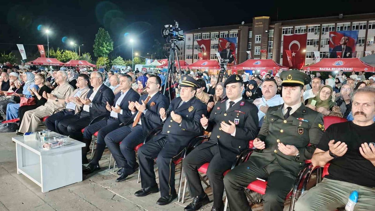 SAMSUN'UN BAFRA İLÇESİNDE, 15 TEMMUZ DEMOKRASİ VE MİLLÎ BİRLİK GÜNÜ DOLAYISIYLA ANMA PROGRAMI...