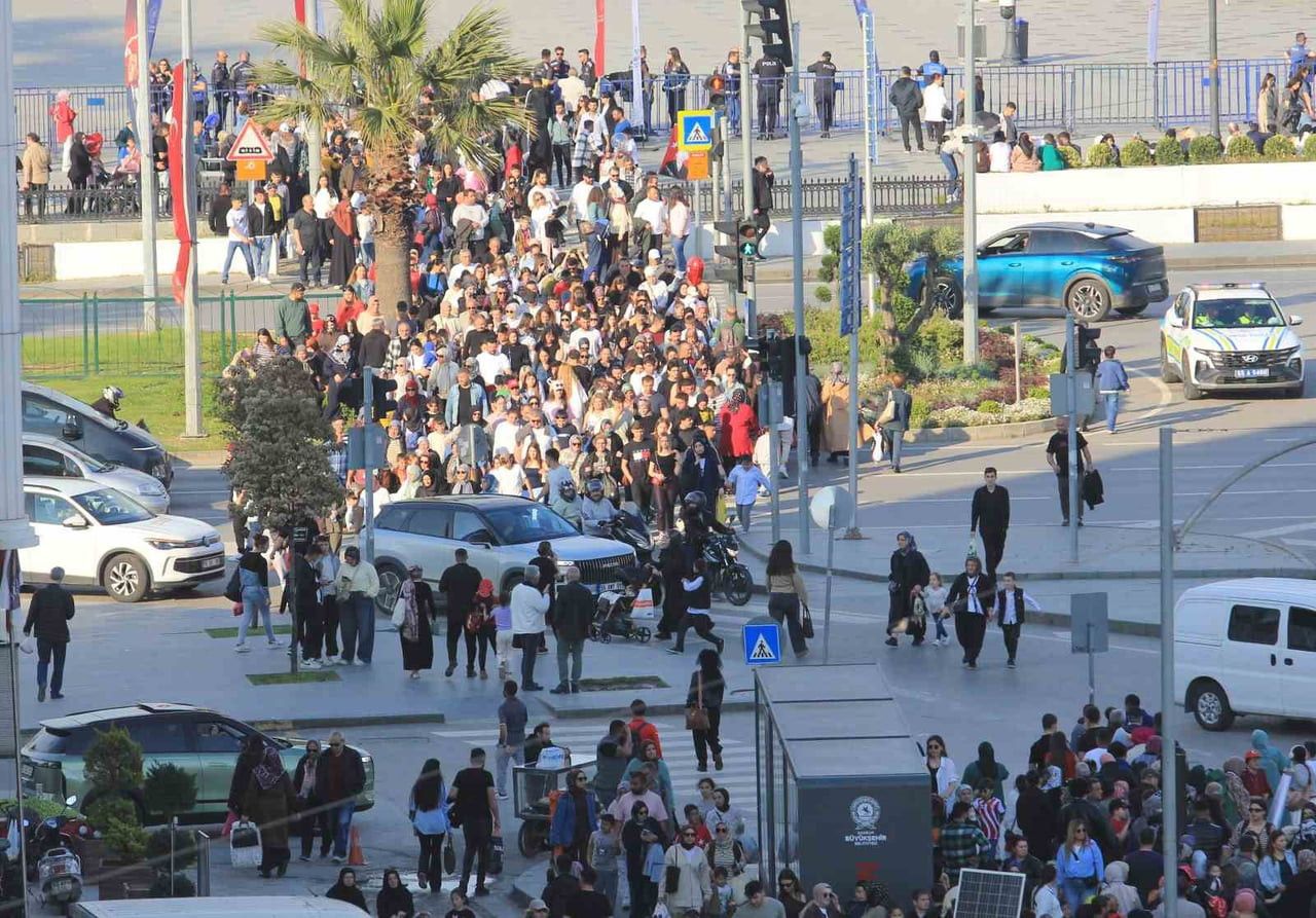 SAMSUN’DA 19 MAYIS ATATÜRK’Ü ANMA, GENÇLİK VE SPOR BAYRAMI KAPSAMINDA GERÇEKLEŞTİRİLEN TÜRK...