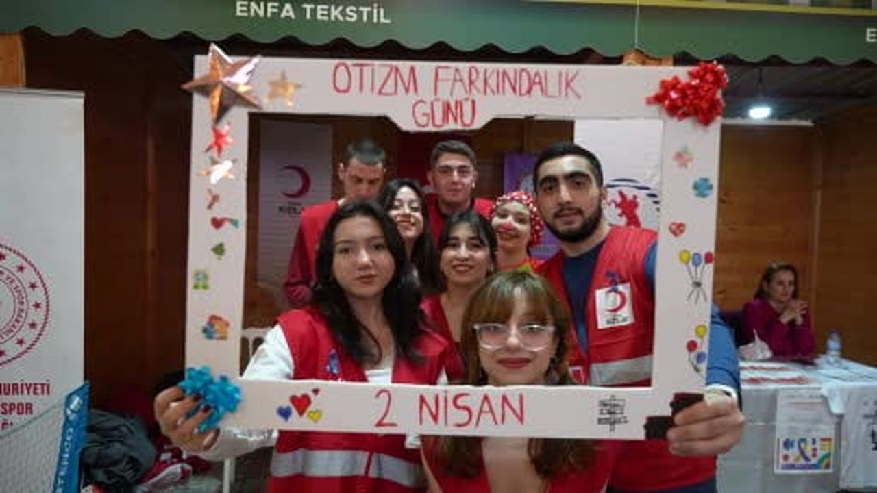 Samsun’da farkındalık günü coşkuya dönüştü