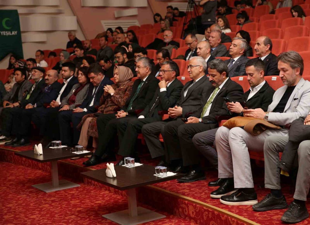 ‘SANA EN ÇOK BAĞIMSIZLIK YAKIŞIYOR’ SLOGANIYLA ESKİŞEHİR OSMANGAZİ ÜNİVERSİTESİ (ESOGÜ) EV...