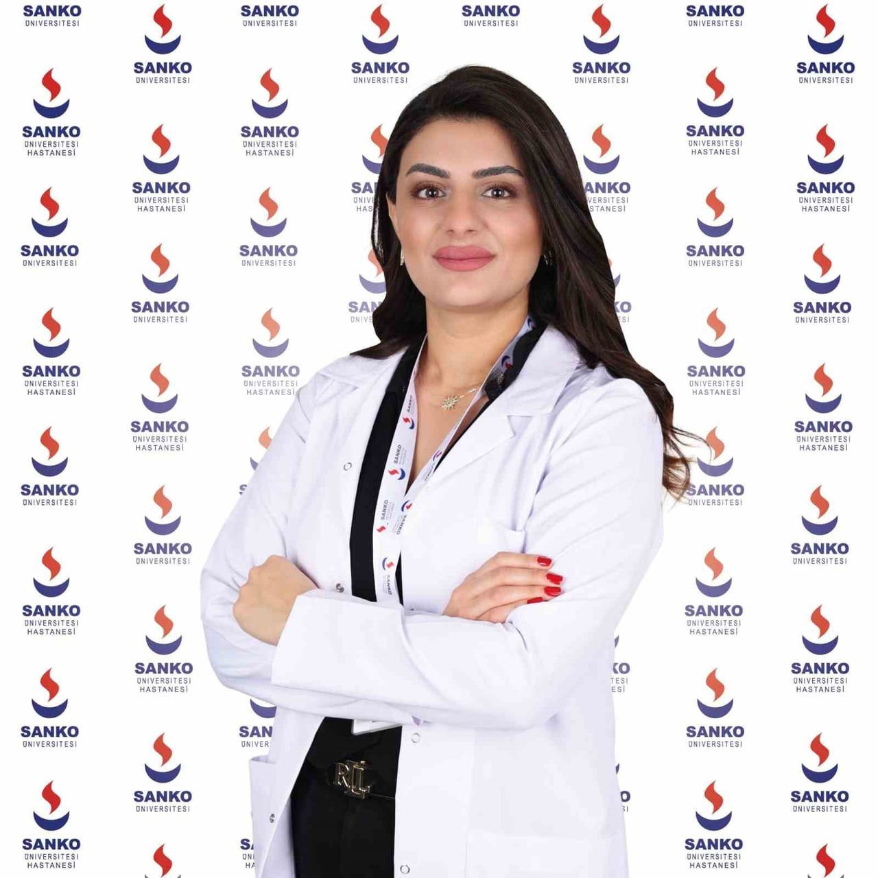 SANKO ÜNİVERSİTESİ HASTANESİ’NDEN DİYETİSYEN ZELAL ÜREK, SAĞLIKLI BESLENMENİN İLK ADIMININ, NE...