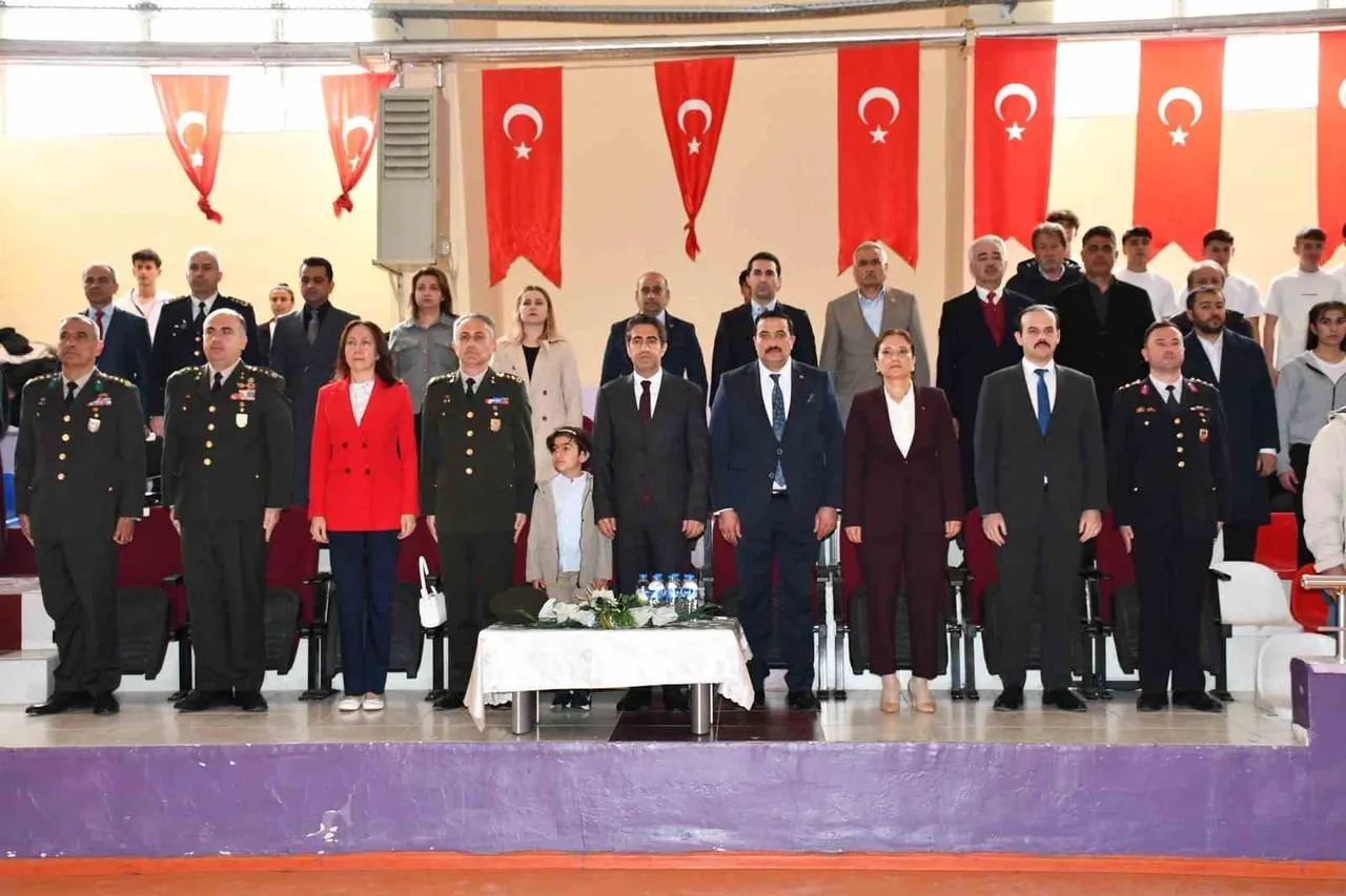 SARIKAMIŞ’TA 19 MAYIS COŞKUYLA KUTLANDI