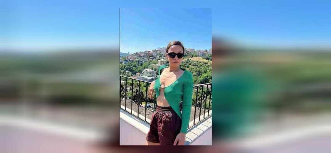 selin yeninci sütyensiz paylaşım