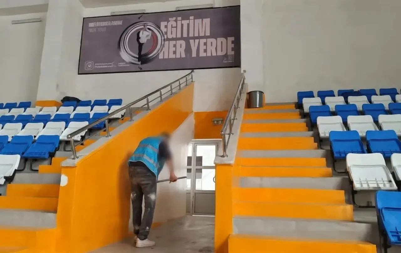 SİNOP YARI OLİMPİK KAPALI YÜZME HAVUZU, DENETİMLİ SERBESTLİK MÜDÜRLÜĞÜ BÜNYESİNDEKİ YÜKÜMLÜLER İLE...