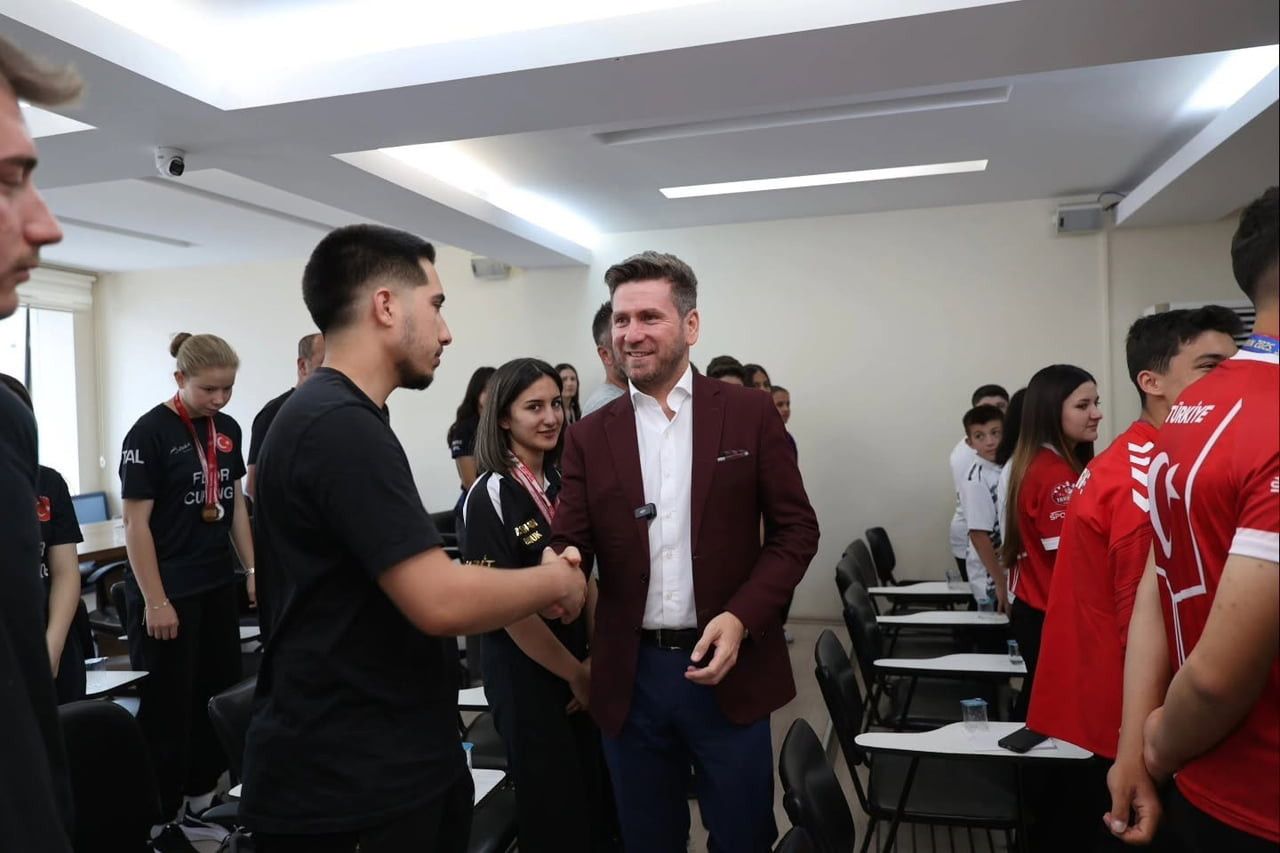 TAVAS BELEDİYE BAŞKANI KADİR TATIK, TÜRKİYE VE ULUSLARARASI ARENADA ÖNEMLİ DERECELER ELDE EDEN...