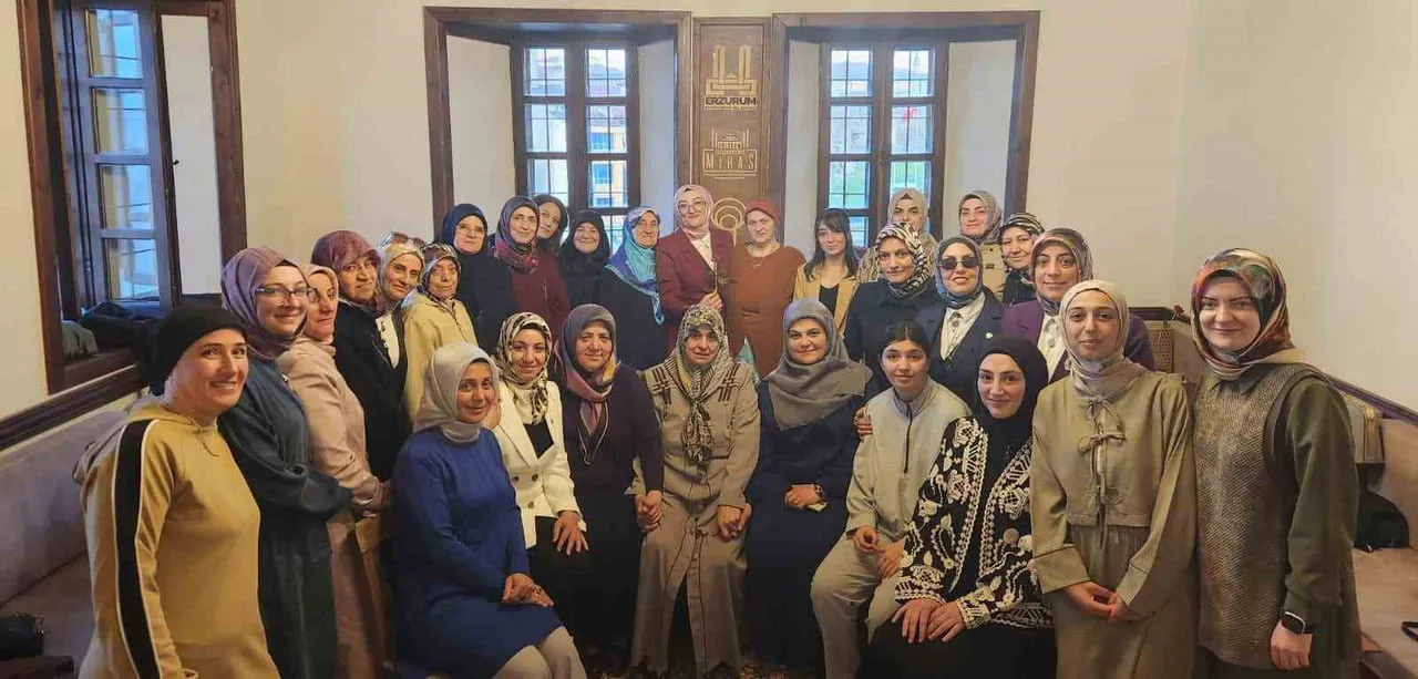 TDED ERZURUM ŞUBESİ KADIN KOMİSYONU "HÜMA HATUN DOST MECLİSİ" 10 MAYIS ANNELER GÜNÜ MÜNASEBETİYLE...