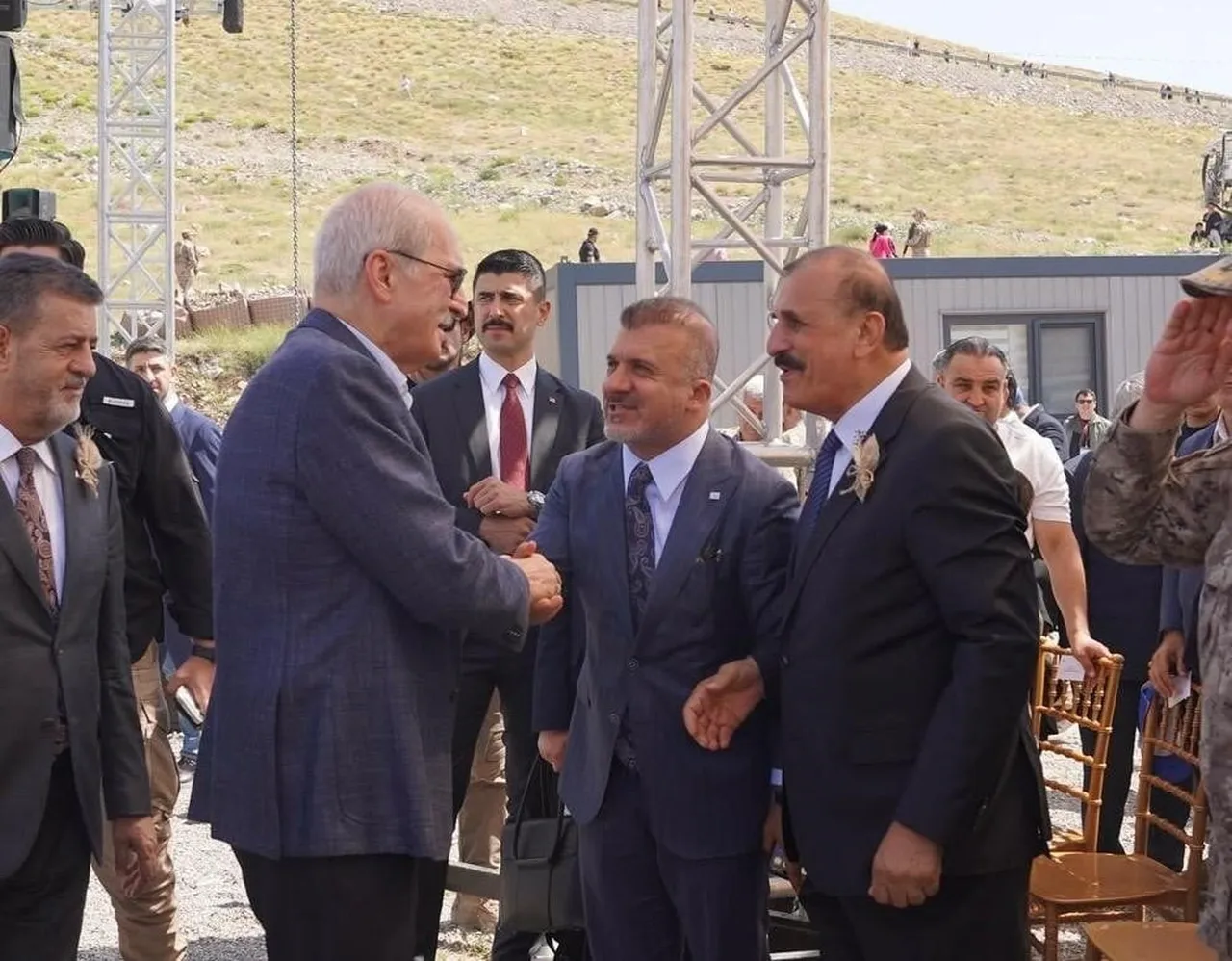 TERÖRDEN TEMİZLENEREK İNANÇ TURİZMİNİN VE HUZURUN MERKEZİ HALİNE GELEN CUDİ DAĞI SEFİNE MEVKİİ, BU...