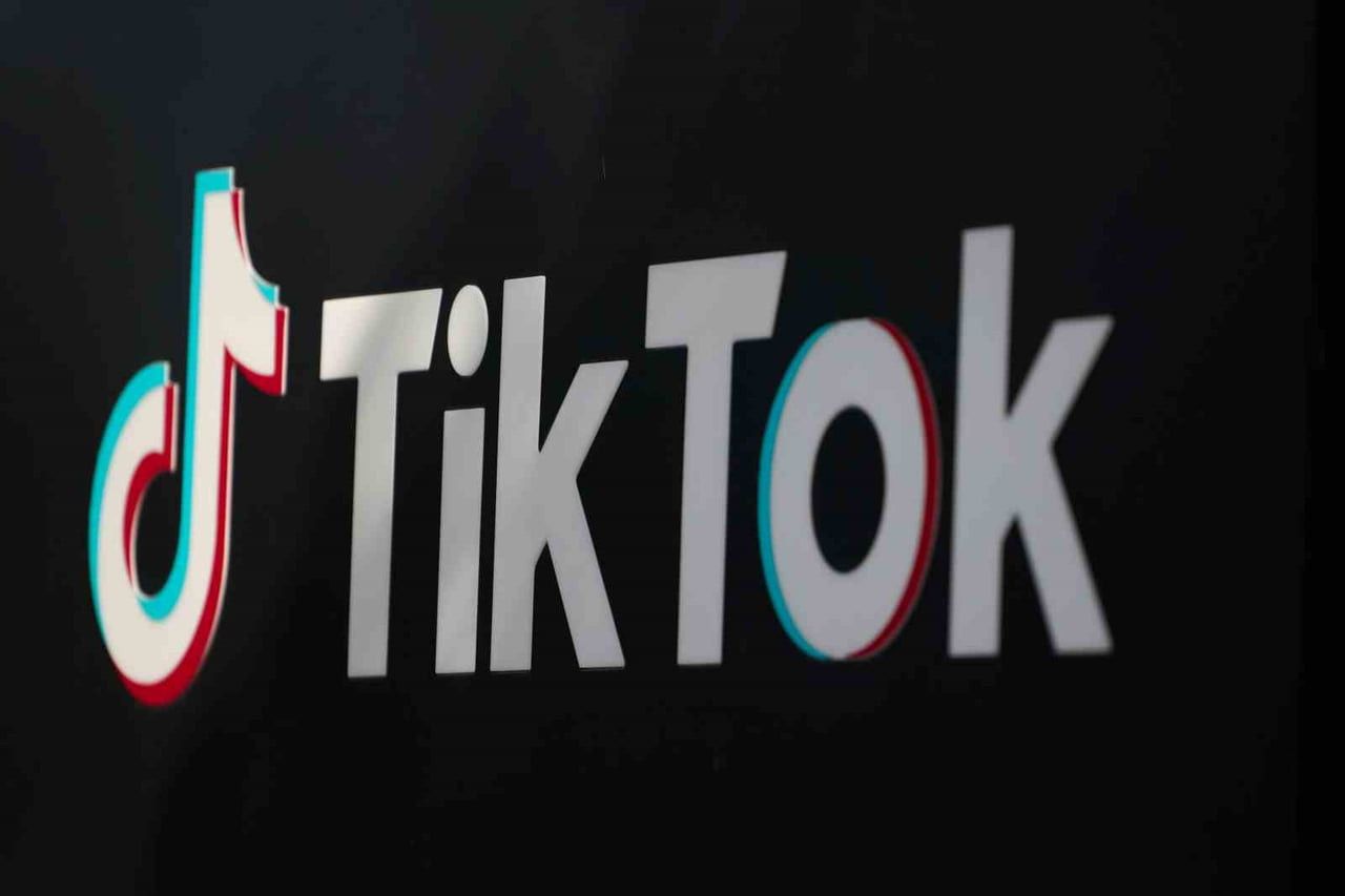 TİKTOK LOGOSU (ARŞİV)