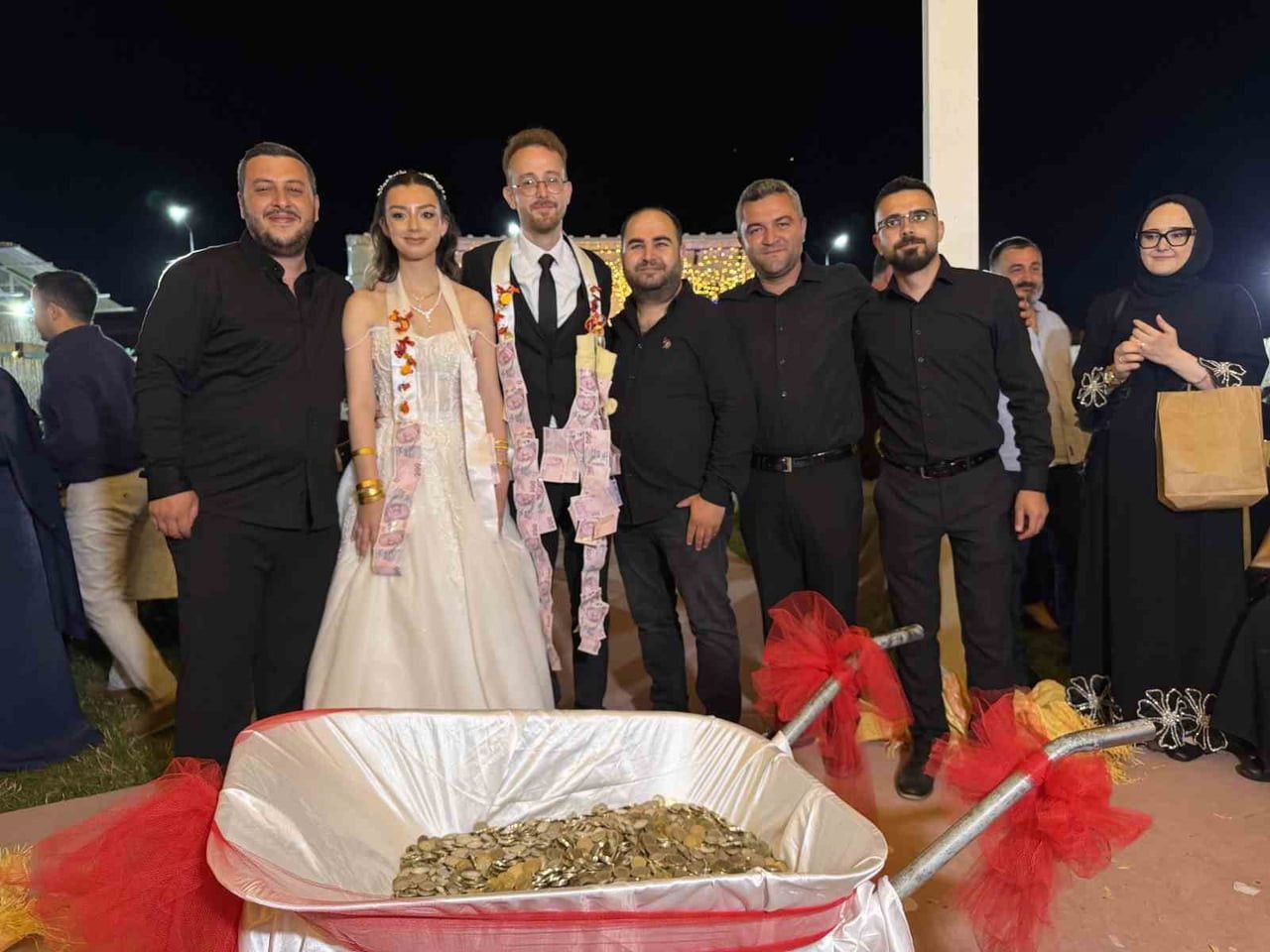 TOKAT’IN ERBAA İLÇESİNDE DÜNYAEVİNE GİREN BEYTULLAH ŞAHİN VE SELİN KARAKUŞ ÇİFTİNİN DÜĞÜNÜNDE...