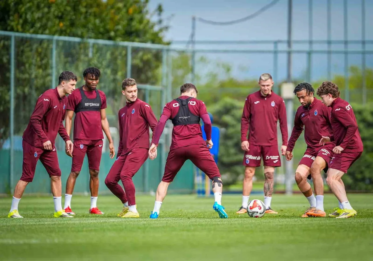 TRABZONSPOR, TRENDYOL SÜPER LİG’DE SEZONU 3. SIRADA TAMAMLAYARAK KULÜP TARİHİNDE 10. KEZ BU...