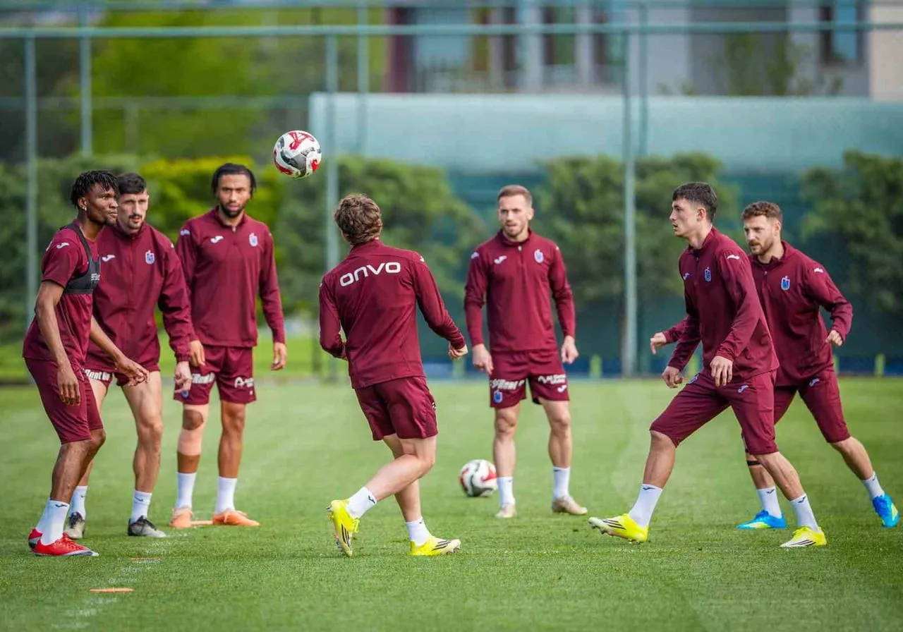 TRABZONSPOR, ZİRAAT TÜRKİYE KUPASI FİNALİ’NDE OYNAYACAĞI KONYASPOR MAÇI HAZIRLIKLARINA...