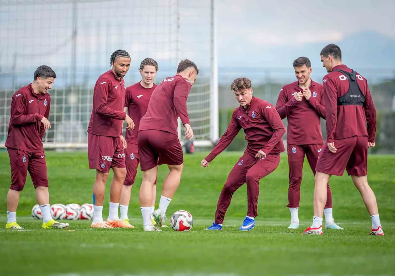TRABZONSPOR'DA HAZIRLIKLAR SÜRÜYOR
