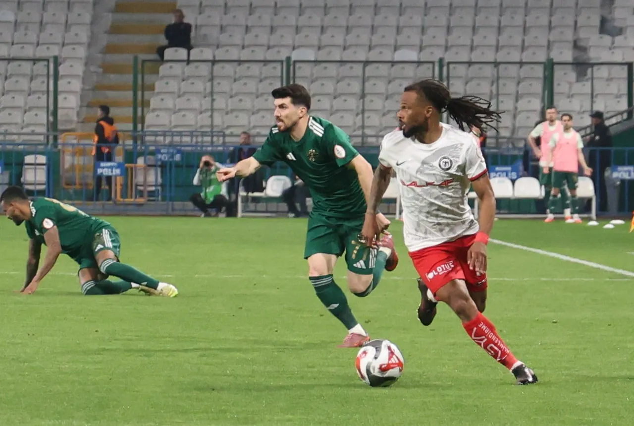 TRENDYOL 1. LİG PLAY-OFF FİNAL KARŞILAŞMASINDA ÇORUM FK, ESENLER EROKSPOR’U 2-0 MAĞLUP EDEREK...