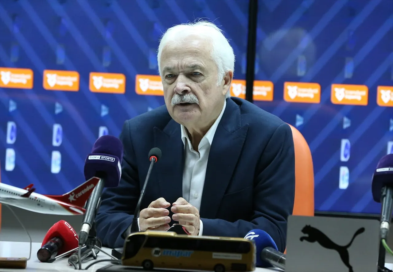 Trendyol Süper Lig'in 17. haftasında Corendon Alanyaspor ve Mısırlı.com.tr Fatih Karagümrük Alanya...
