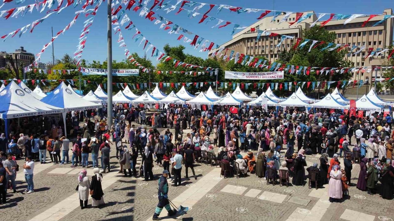 TÜRK KIZILAY, 14 HAZİRAN DÜNYA GÖNÜLLÜ KAN BAĞIŞÇILARI GÜNÜ’NDE BU YILIN İLK BEŞ AYINDA 1 MİLYON...
