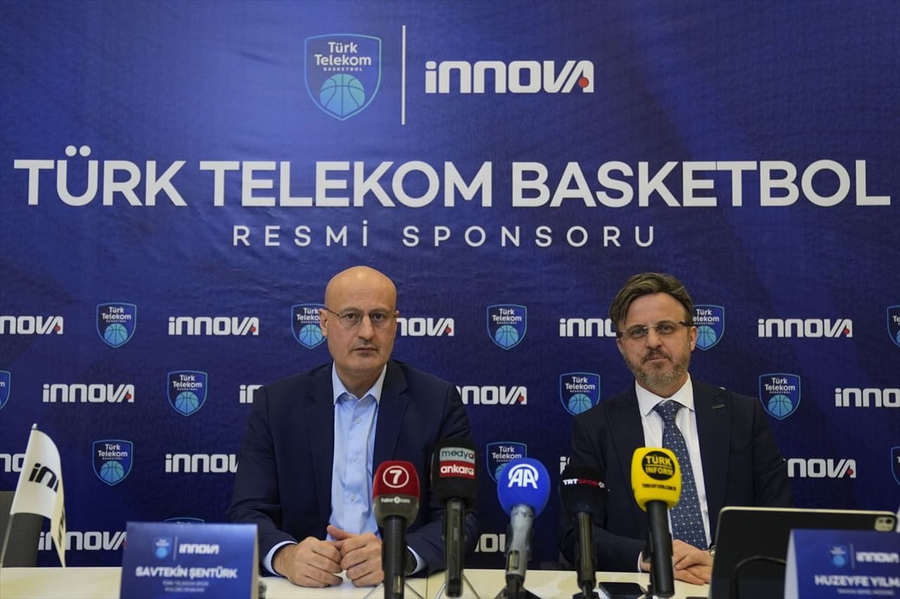 Türk Telekom Basketbol Takımı, bilişim teknolojileri firması İnnova ile sponsorluk anlaşması...