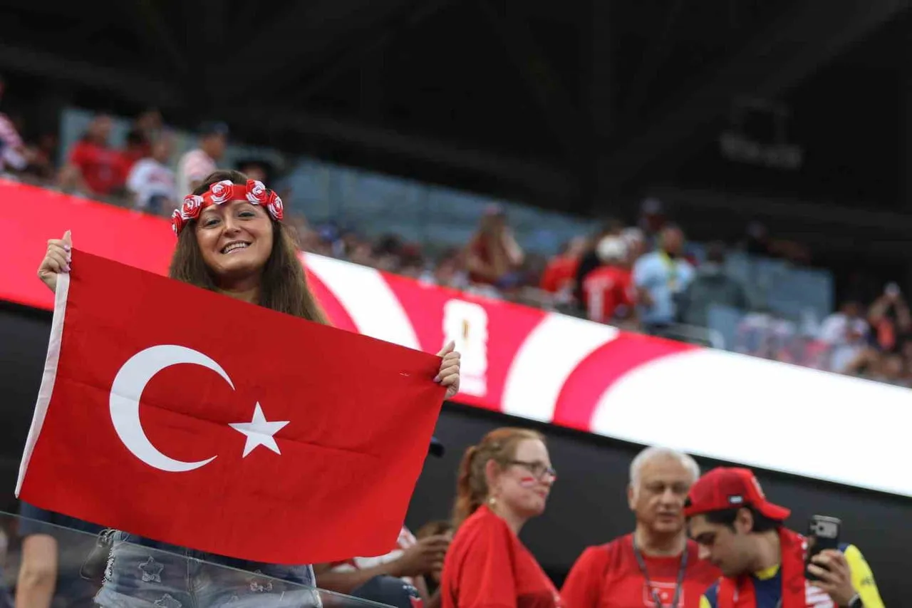 TÜRKİYE - ABD MAÇINI STADYUMDA 70 BİN 492 TARAFTAR TAKİP ETTİ
