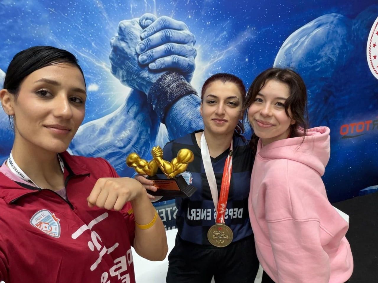 TÜRKİYE BİLEK GÜREŞİ ŞAMPİYONASI’NA DEPSAŞ ENERJİ SPOR KULÜBÜ SPORCULARI DAMGA VURDU. TOPLAMDA 13...
