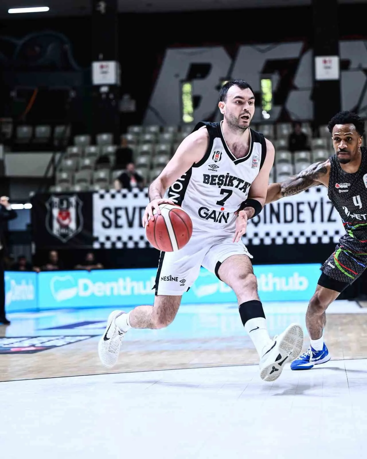 TÜRKİYE SİGORTA BASKETBOL SÜPER LİGİ 28. HAFTA ERTELEME MAÇINDA BEŞİKTAŞ, EVİNDE KARŞILAŞTIĞI...