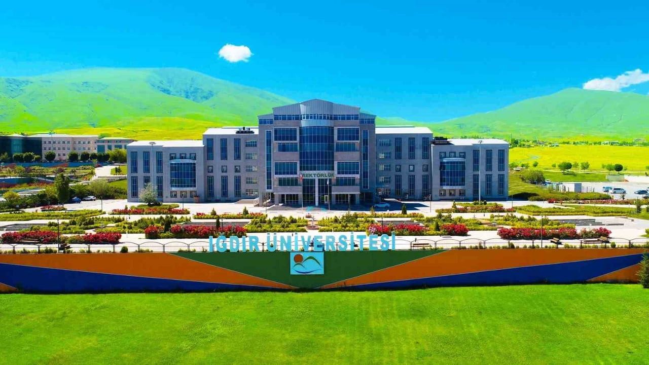 TÜRKİYE'NİN '2053 NET SIFIR EMİSYON' HEDEFİNE IĞDIR ÜNİVERSİTESİNDEN ÖNEMLİ KATKI