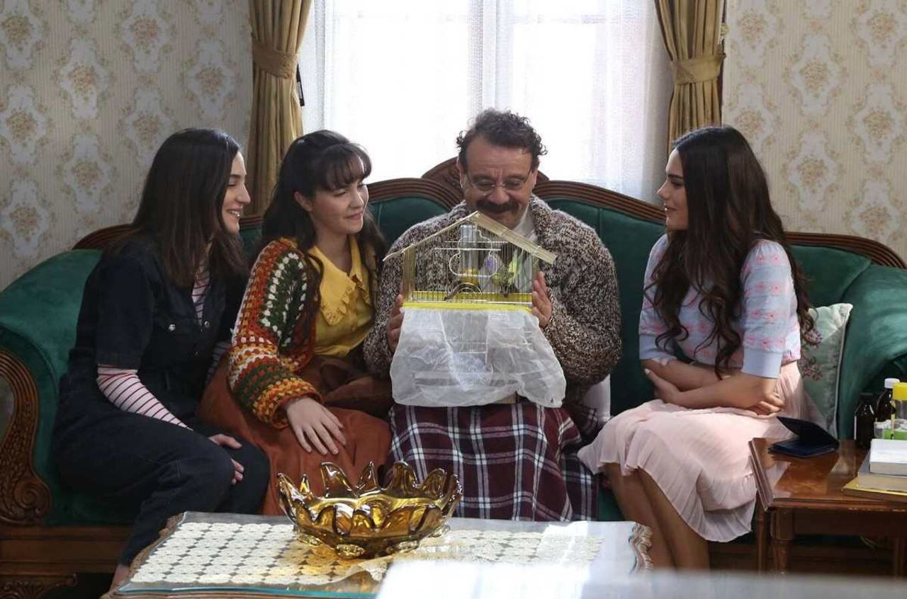 Üç Kız Kardeş
