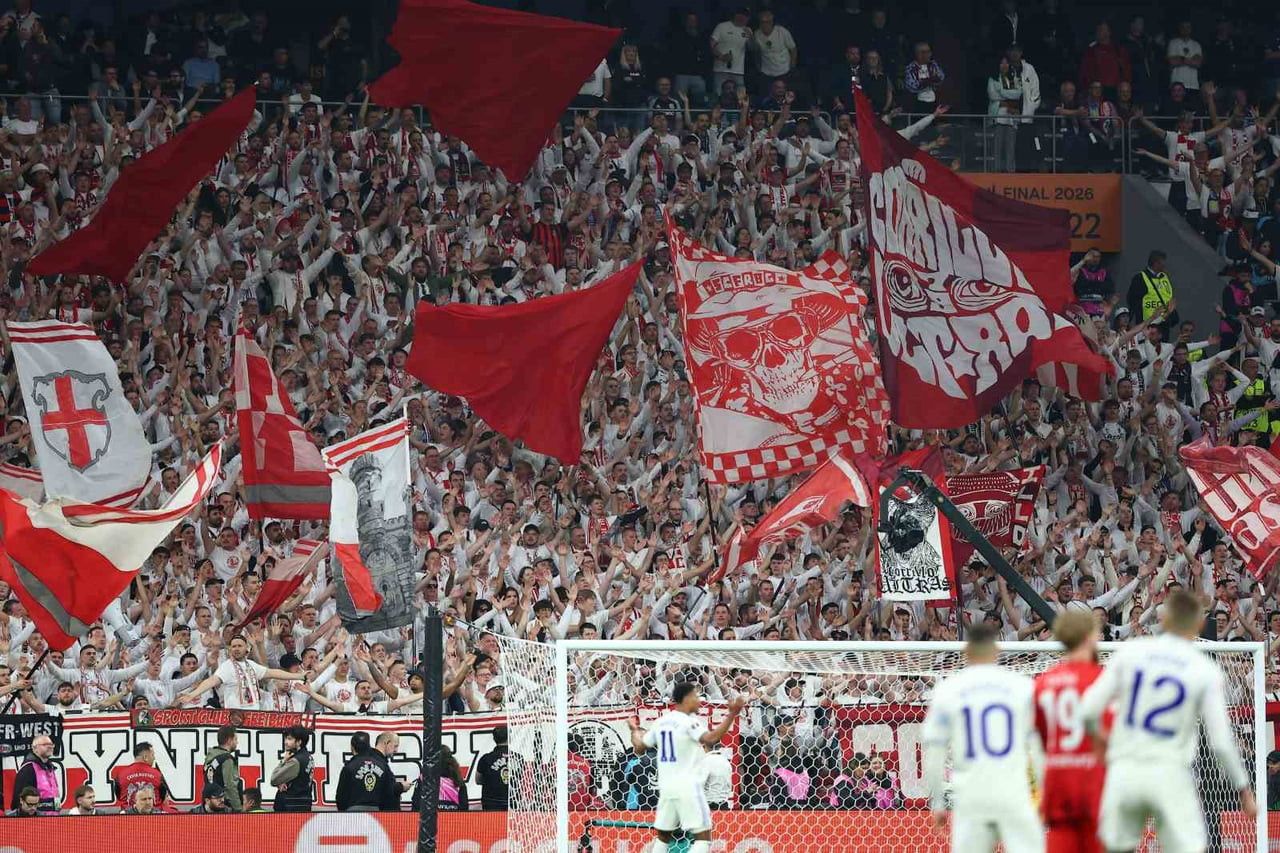 UEFA AVRUPA LİGİ FİNALİNDE ALMAN EKİBİ FREİBURG İLE İNGİLİZ TEMSİLCİSİ ASTON VİLLA, BEŞİKTAŞ...