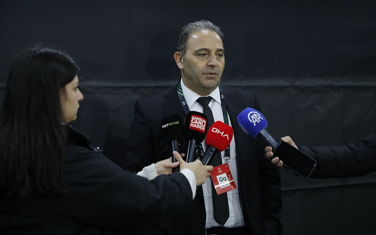 UEFA Konferans Ligi'nin 5. haftasında sahasında Yunanistan'ın AEK takımına 2-1 yenilen...