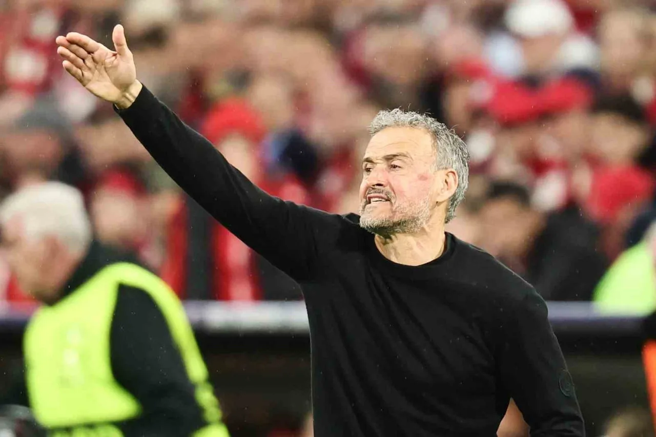 UEFA ORGANİZASYONLARINDA 2025/2026 SEZONU, İSPANYOL TEKNİK DİREKTÖRLERİN TARİHİ DOMİNASYONUNA...