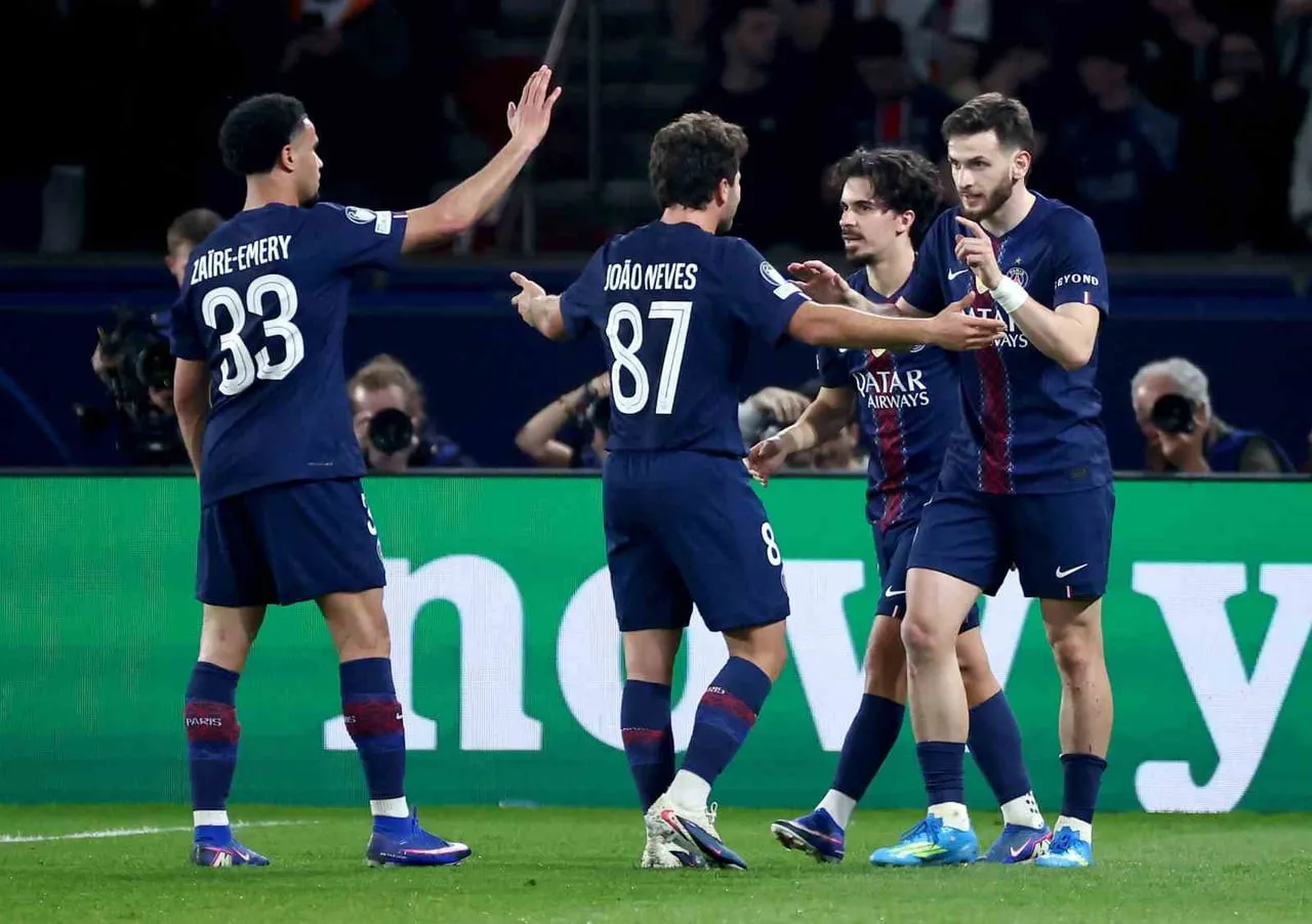 UEFA ŞAMPİYONLAR LİGİ ÇEYREK FİNAL İLK MAÇINDA PARİS SAİNT-GERMAİN, EVİNDE LİVERPOOL'U 2-0 MAĞLUP...