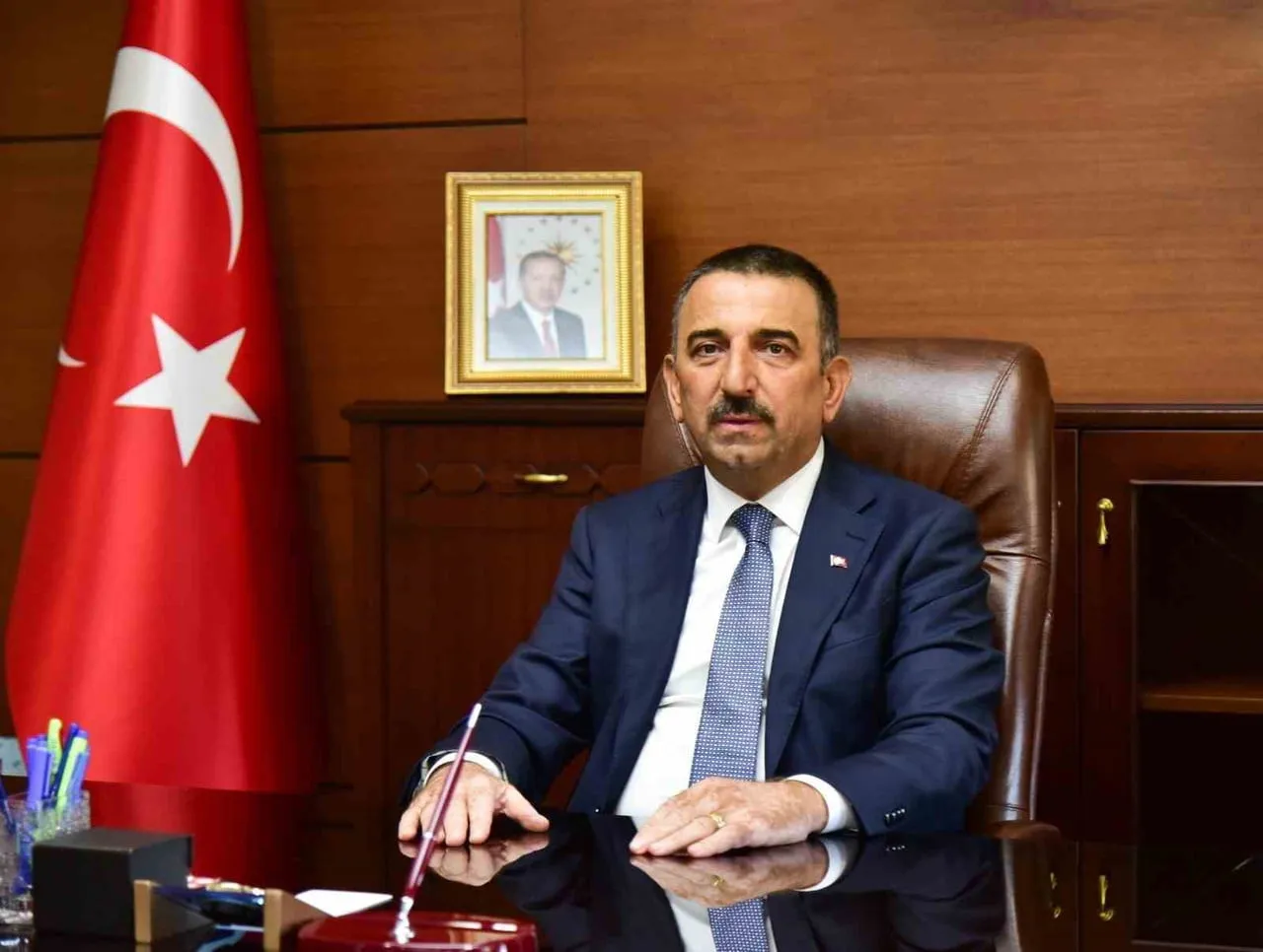 VALİ HACIBEKTAŞOĞLU: "ZONGULDAK EMEĞİN VE VATAN SEVGİSİNİN ŞEHRİDİR"