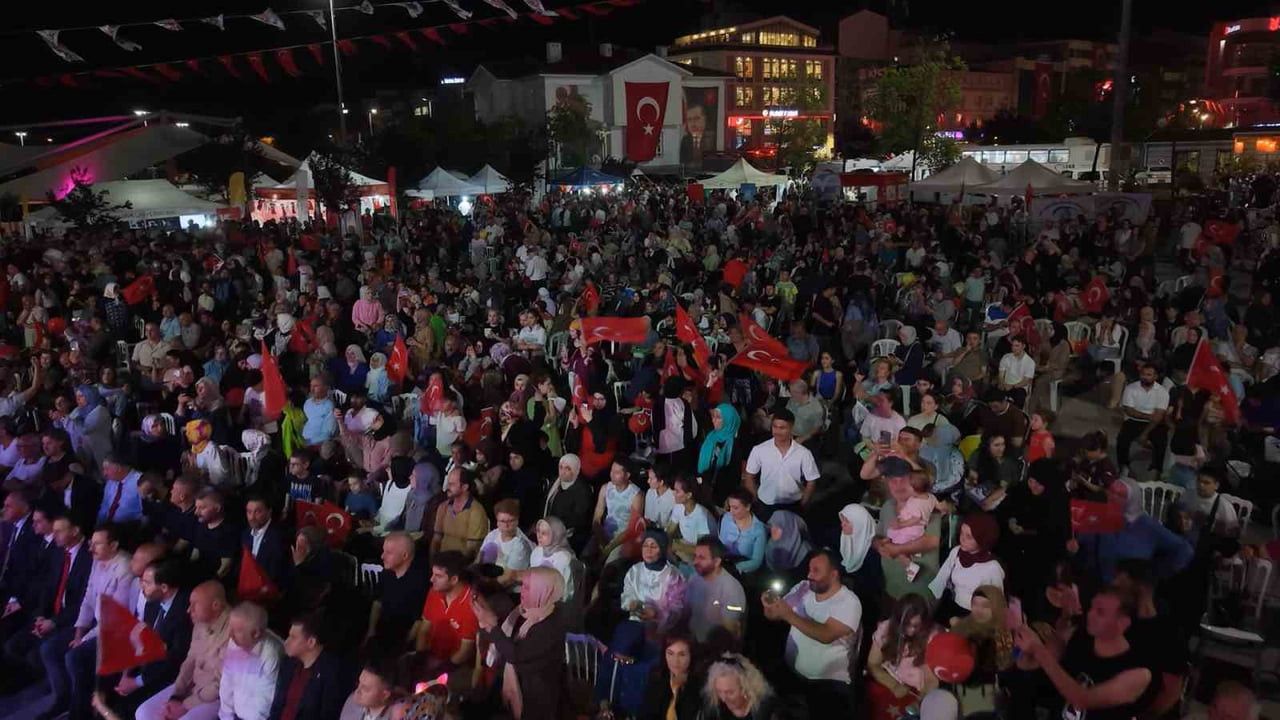 YALOVA VALİLİĞİ TARAFINDAN 15 TEMMUZ DEMOKRASİ VE MİLLİ BİRLİK GÜNÜ ANMA PROGRAMI...