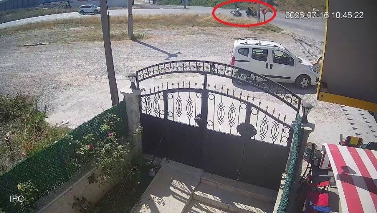 YALOVA’DA KARI KOCANIN ÖLDÜĞÜ KAZA ANI SANİYE SANİYE KAMERAYA YANSIDI
