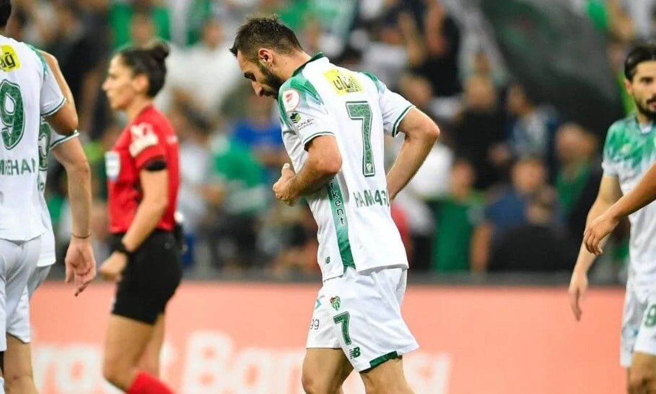 YENİ SEZON ÖNCESİ KADRO PLANLAMASINI SÜRDÜREN BURSASPOR'DA AYRILIK KERVANINA HAMZA GÜR DE...