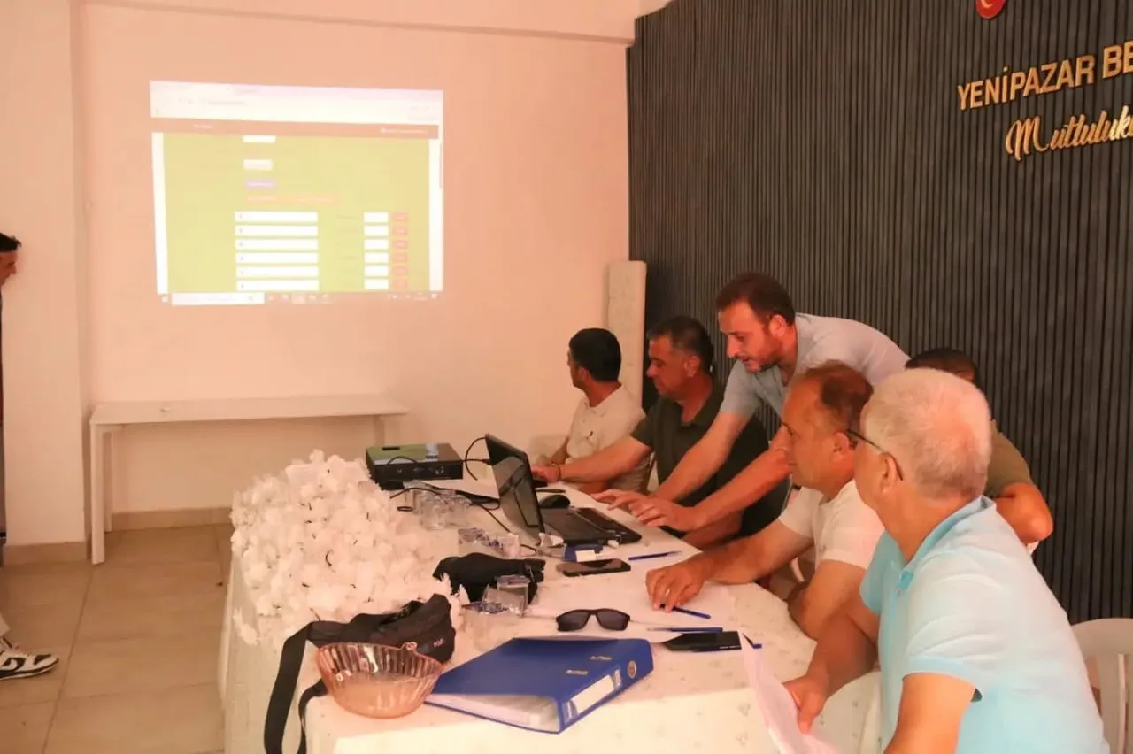 YENİPAZAR BELEDİYESİ TARAFINDAN DÜZENLENEN HALI SAHA TURNUVASI KAPSAMINDA 29 TAKIMIN KATILIMIYLA...